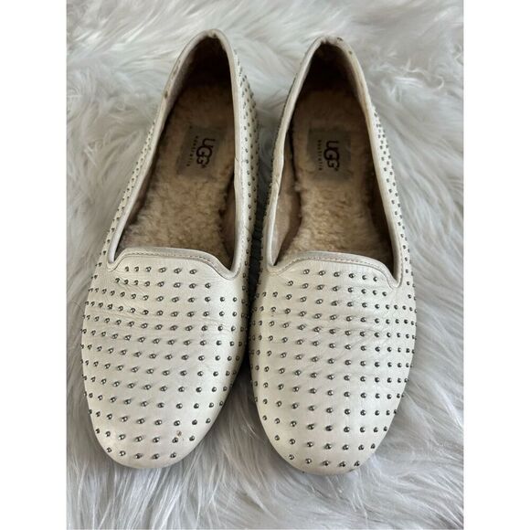 UGG Alloway White Leather Silver Studded Loafer Flats size 6 - Picture 1 of 7